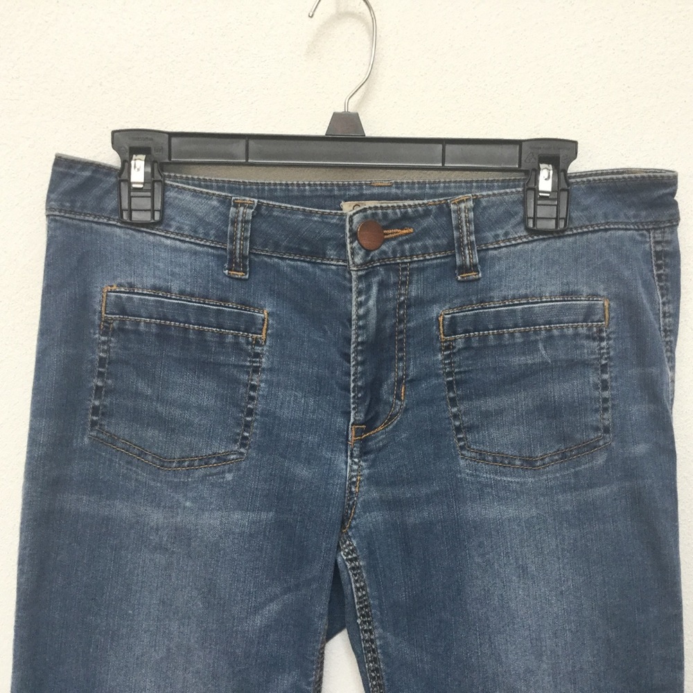 Cabi Jeans Mid Wash Bootcut Jeans Size 6 Lightweight Stretchy Fall Winter Basic - Picture 2 of 5